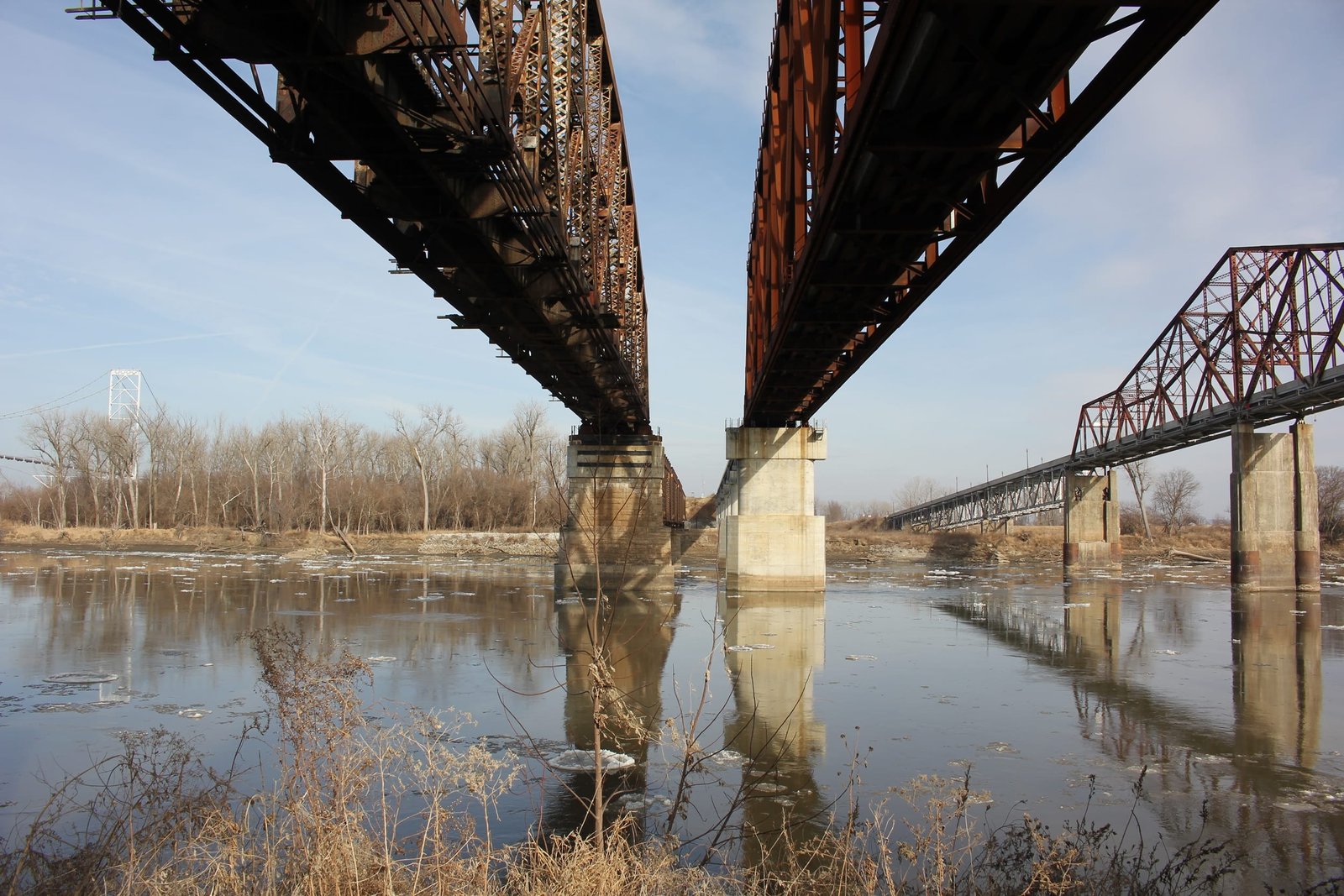 Under bridge, old bridge to left